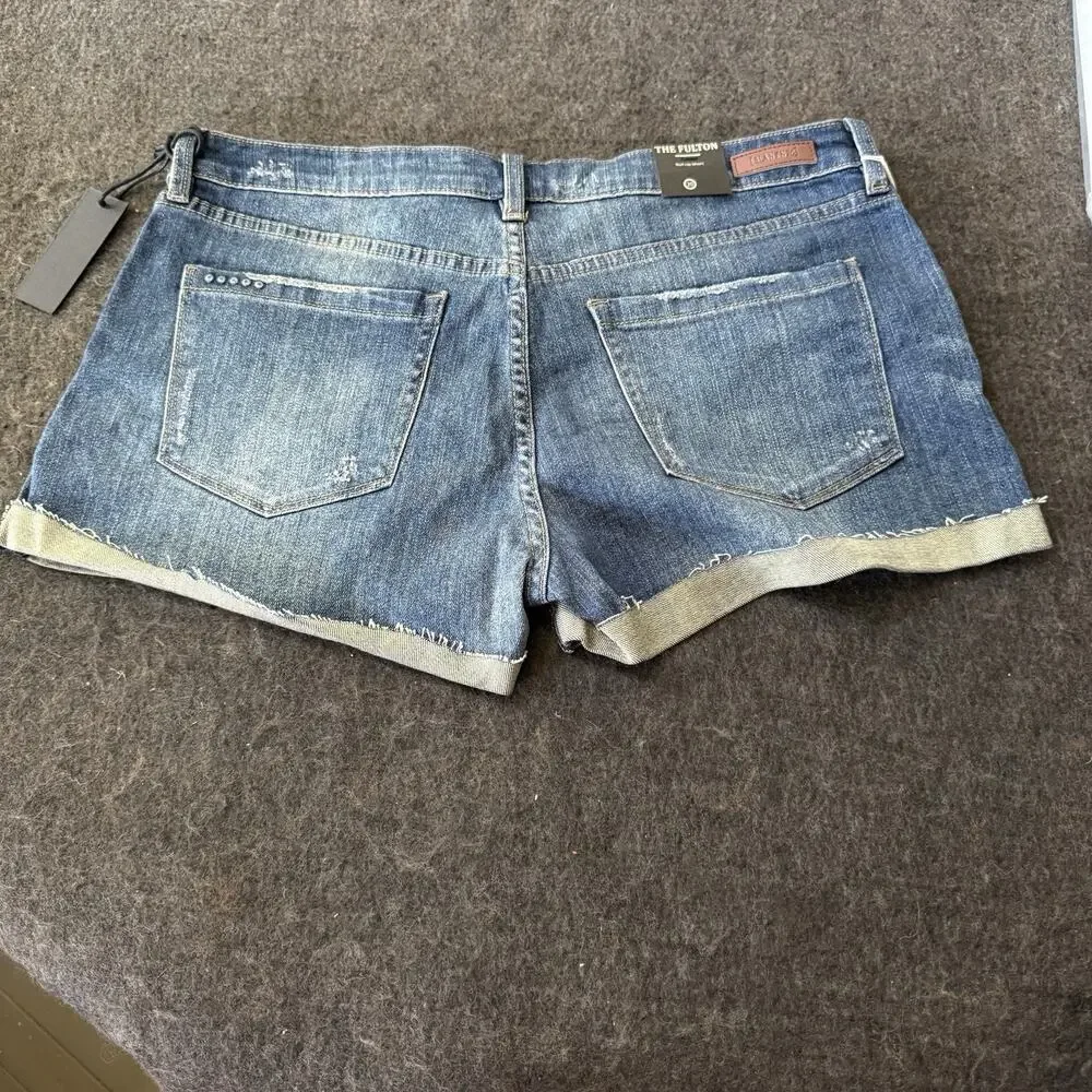 BlankNYC Denim Shorts Womens Size 30 The Fulton Distressed Denim Cutoff NWT